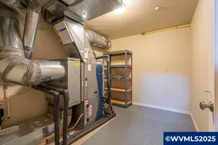 1892 Cousteau Lp SE, Salem, OR 97302 - Photo 33