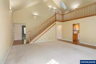 41715 Miles Ln, Lebanon, OR 97355 - Photo 3