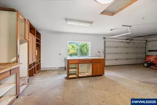 41715 Miles Ln, Lebanon, OR 97355 - Photo 37