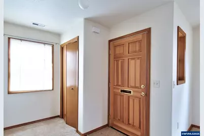 243 SE Harney St, Sheridan, OR 97378 - Photo 5