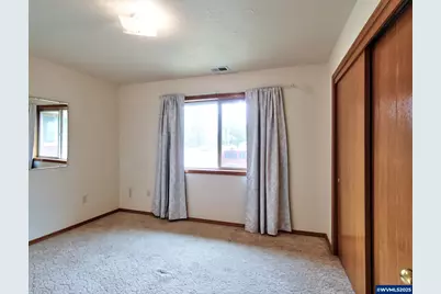 243 SE Harney St, Sheridan, OR 97378 - Photo 23