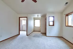 243 SE Harney St, Sheridan, OR 97378 - Photo 5