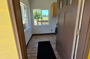 1495 Cascade Dr, Lebanon, OR 97355 - Photo 3