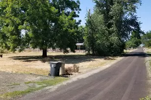 1495 Cascade Dr, Lebanon, OR 97355 - Photo 35