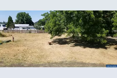 1495 Cascade Dr, Lebanon, OR 97355 - Photo 43