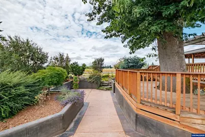 37929 Kelly Rd, Scio, OR 97374 - Photo 11