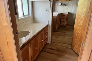 5422 Portland Rd NE, Salem, OR 97305 - Photo 11