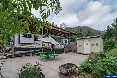 26197 Taylor Park Rd SE, Lyons, OR 97358 - Photo 13