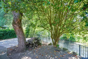 1859 State St, Salem, OR 97301 - Photo 37