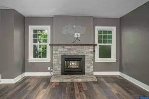 1859 State St, Salem, OR 97301 - Photo 9