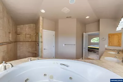 3933 S Kings Valley Hwy, Dallas, OR 97338 - Photo 25