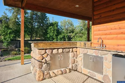 222 SE Whitten Rd, Mill City, OR 97360 - Photo 41