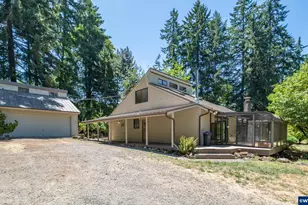 37152 Deadwood Dr, Lebanon, OR 97355 - Photo 3