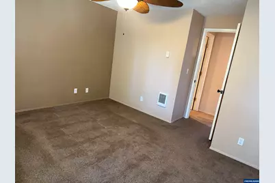4792 Lancaster #118 Dr NE, Salem, OR 97305 - Photo 21