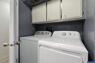 2045 Nocturne Ct SE, Salem, OR 97306 - Photo 13