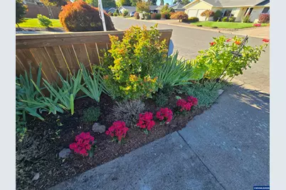 1104 29th Av SW, Albany, OR 97321 - Photo 43