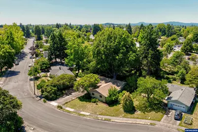 1430 NW 15th St, Corvallis, OR 97330 - Photo 41