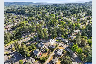 1082 Cascade Dr NW, Salem, OR 97304 - Photo 39