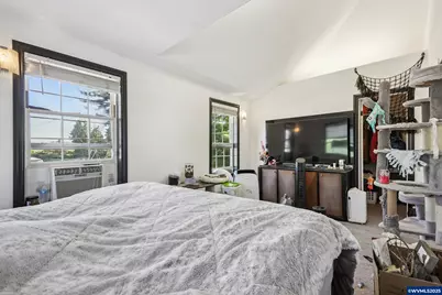 1082 Cascade Dr NW, Salem, OR 97304 - Photo 17