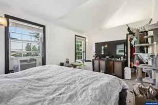 1082 Cascade Dr NW, Salem, OR 97304 - Photo 17