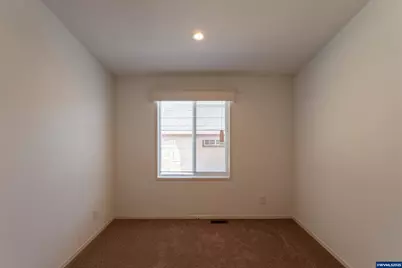 200 Market #218 St, Lebanon, OR 97355 - Photo 15