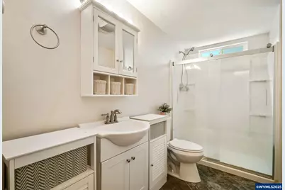 34388 Grenz Ln, Albany, OR 97322 - Photo 35