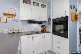 185 N 6th St, Lakeside, OR 97449 - Photo 17