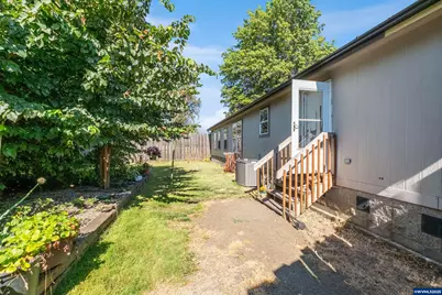 1252 Ellingson Rd SE, Albany, OR 97322 - Photo 27