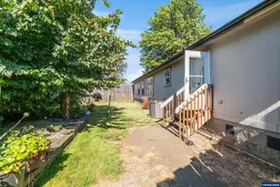 1252 Ellingson Rd SE, Albany, OR 97322 - Photo 27