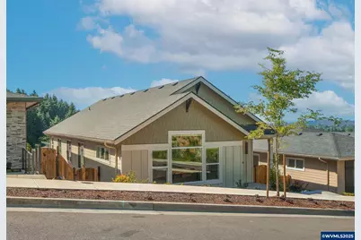 2024 NW Victory Av, Corvallis, OR 97330 - Photo 3