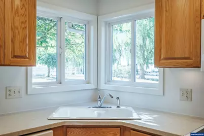 4100 Cordon Rd Rd NE, Salem, OR 97305 - Photo 11