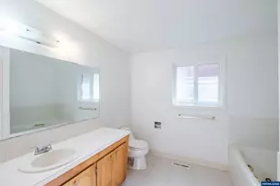 4100 Cordon Rd Rd NE, Salem, OR 97305 - Photo 25