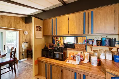 240 N 19th St, Philomath, OR 97370 - Photo 21