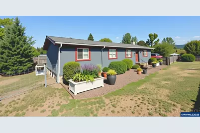 240 N 19th St, Philomath, OR 97370 - Photo 7