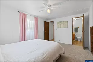 1999 Jansen Way, Woodburn, OR 97071 - Photo 17