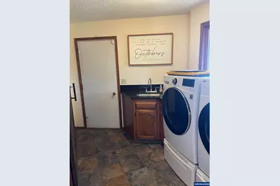735 SW Mill St, Sheridan, OR 97378 - Photo 7