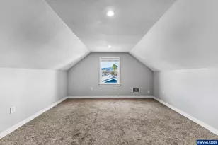 221 SW Rainbow Ave, Dallas, OR 97338 - Photo 25