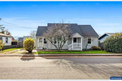 221 SW Rainbow Av, Dallas, OR 97338 - Photo 1