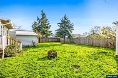 221 SW Rainbow Av, Dallas, OR 97338 - Photo 35