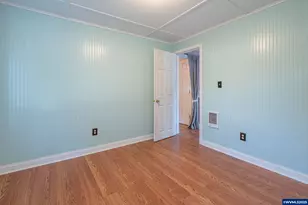 4925 NE 49th St, Neotsu, OR 97364 - Photo 19