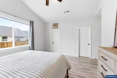 901 Riley Dr NE, Silverton, OR 97381 - Photo 23