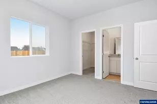 1136 Parkside Ave, Woodburn, OR 97071 - Photo 9