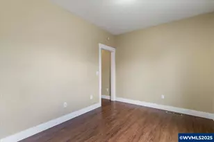 1282 N 3rd (350 E Hollister) Av, Stayton, OR 97383 - Photo 21