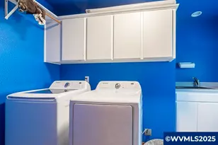 12111 Cougar Ln SE, Turner, OR 97392 - Photo 21