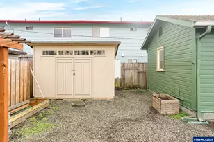 165 SE Clay St, Dallas, OR 97338 - Photo 35