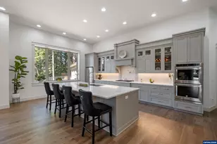 4005 Cloudview Dr S, Salem, OR 97302 - Photo 11