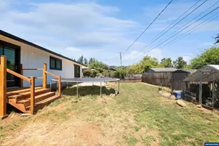 1421 Sunset Ln, Sweet Home, OR 97386 - Photo 27