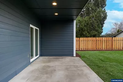 4250 45th Av NE, Salem, OR 97301 - Photo 5