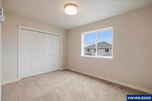 353 SE Kitzmiller Dr, Dallas, OR 97338 - Photo 5