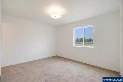 357 SE Kitzmiller Dr, Dallas, OR 97338 - Photo 7